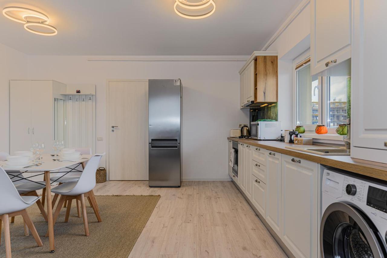 Zen Apartments Braşov Extérieur photo