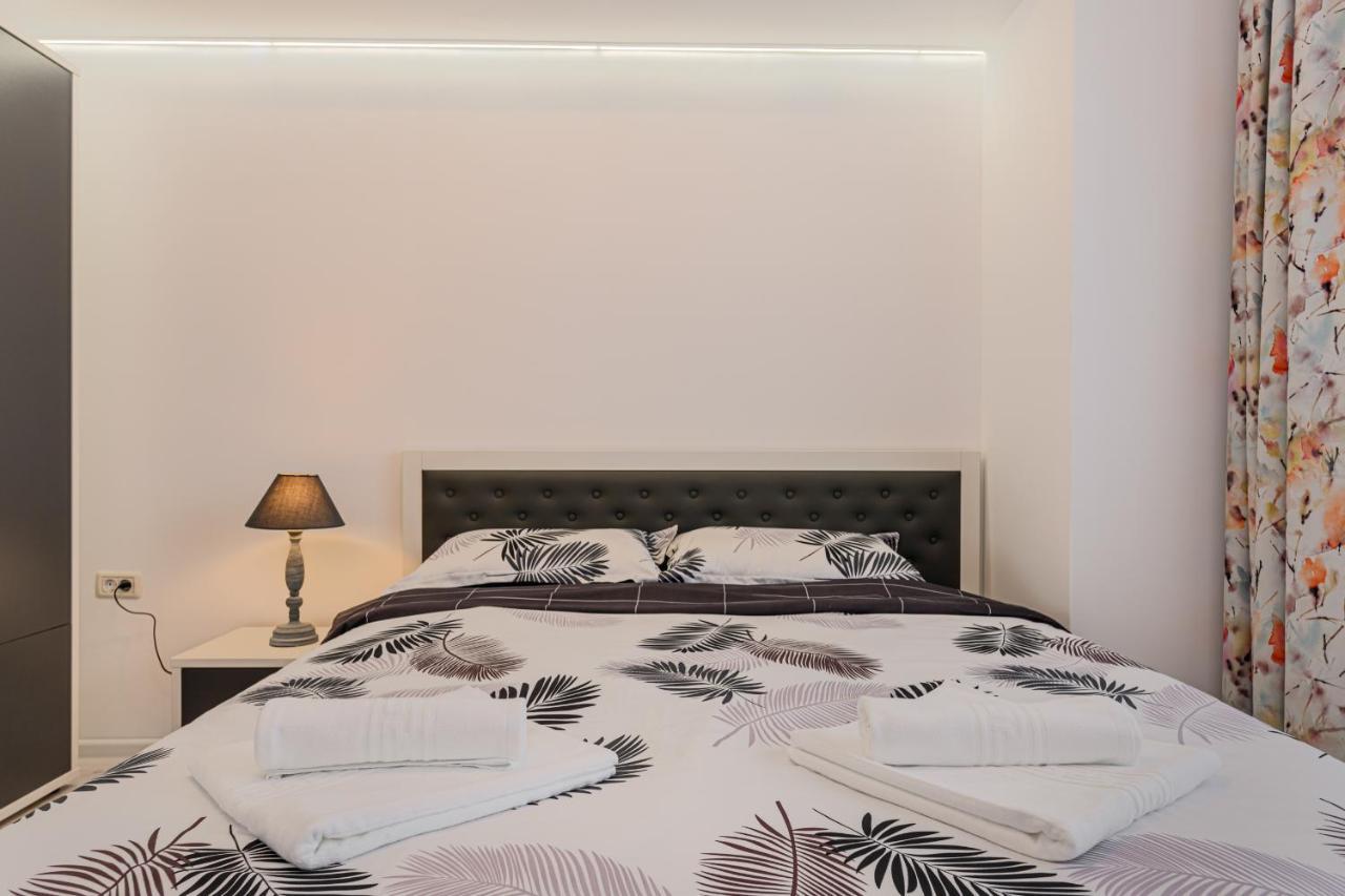Zen Apartments Braşov Extérieur photo